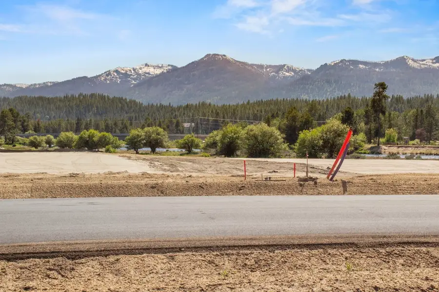 L5 B2 Lazy River Street, Cascade, ID 83611 - Image #3