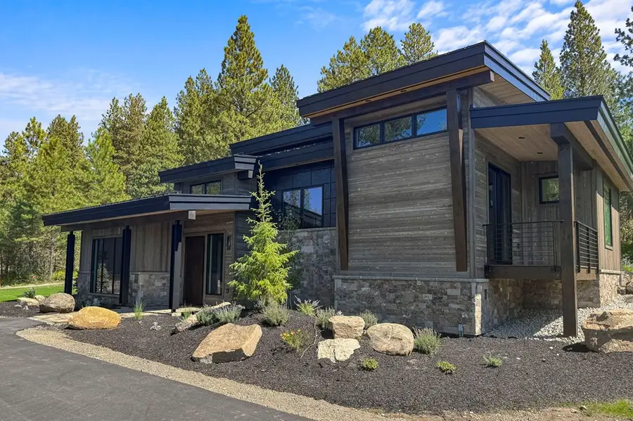 1201 S Samson Trail, McCall, ID 83638 - Image #3