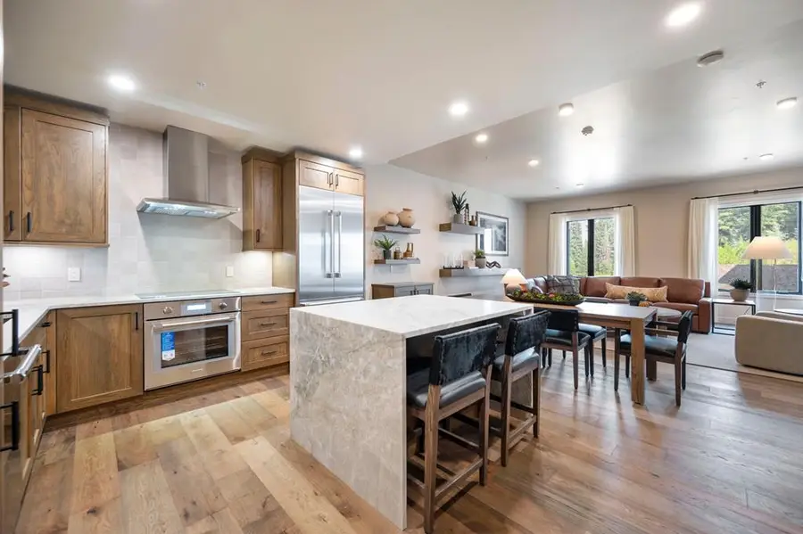 700 Village Drive #302, Donnelly, ID 83615 - Image #2