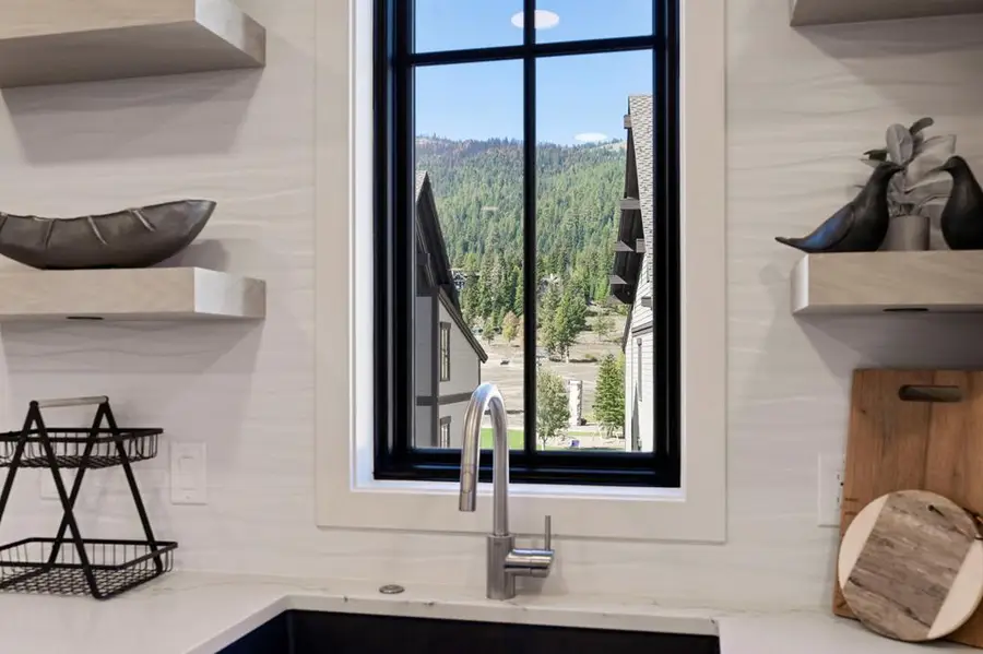 720 Village Drive #301, Donnelly, ID 83615 - #3