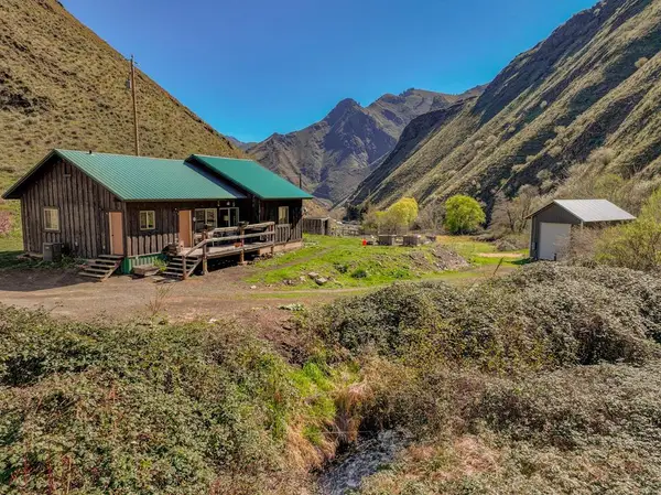 221 Seven Devils Road, Riggins, ID 83549