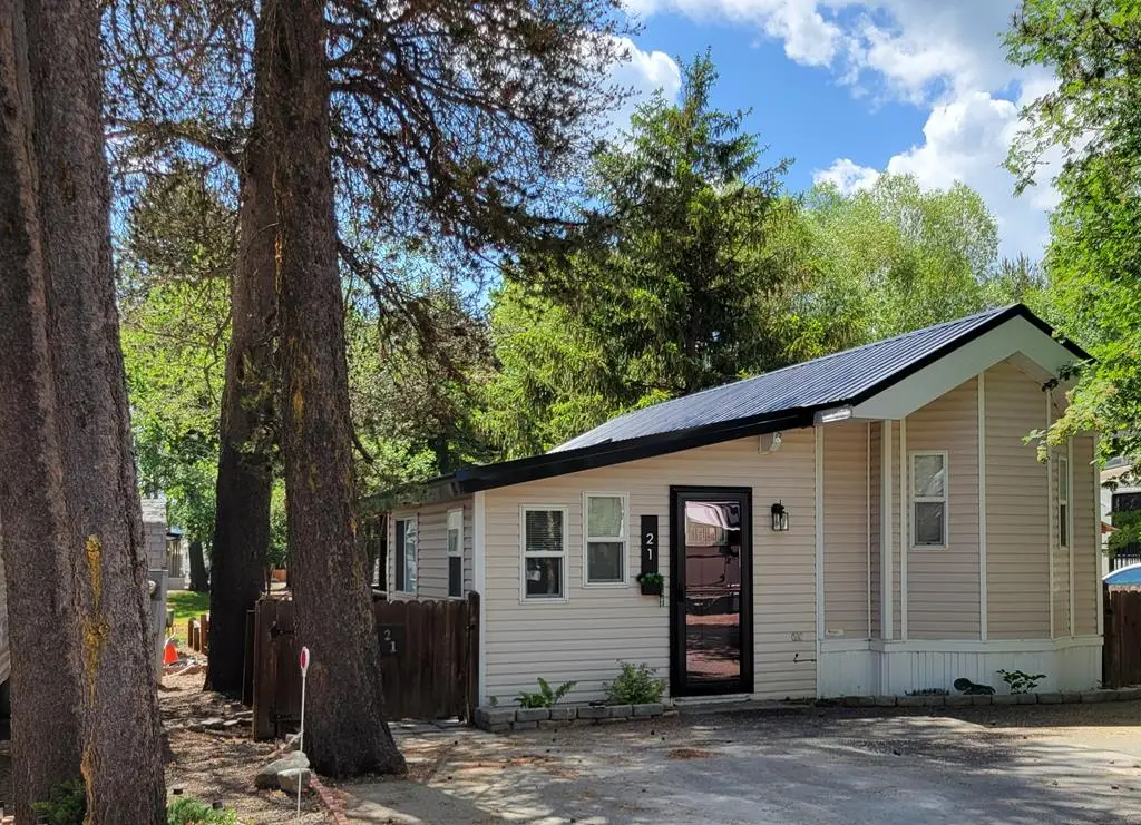 514 E21 Sawyer Street, Cascade, ID 83611 - #1