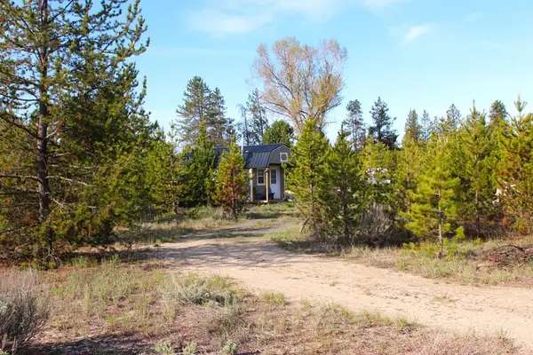 7 Placer Place, Cascade, ID 83611
