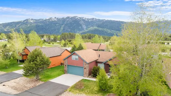 15 Buckskin Drive, Donnelly, ID 83615