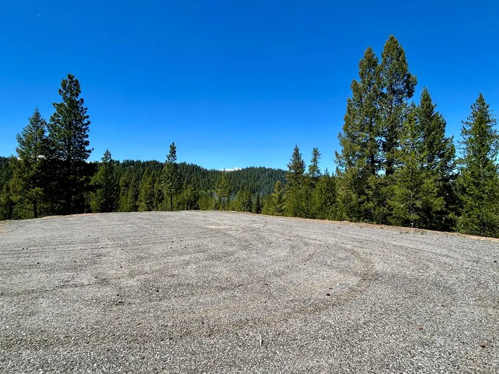 72 Sawtooth Loop, Cascade, ID 83611 - #1
