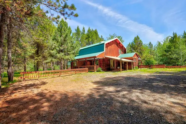 42 Red Fox Court, Cascade, ID 83611