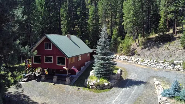 9775 Hwy 55, Cascade, ID 83611