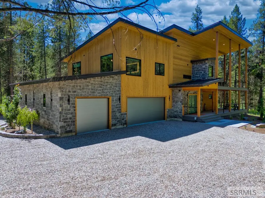 4327 Bridger Ridge, Ashton, ID 83420 - Image #2