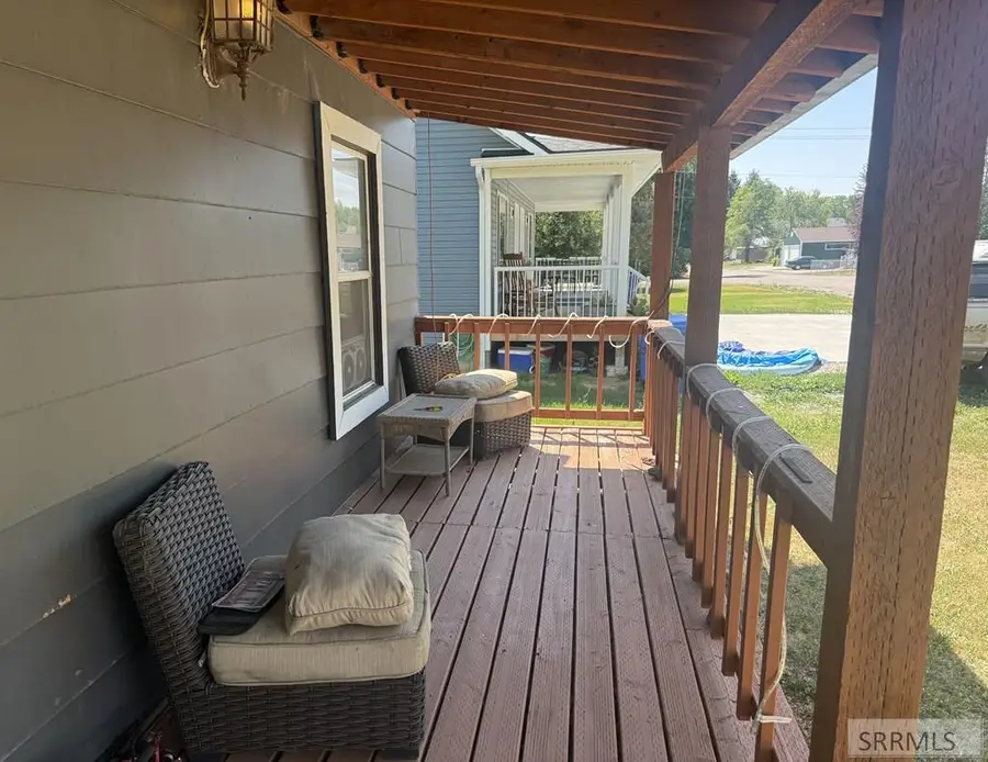 305 Bannock Avenue, McCammon, ID 83250 - Image #3