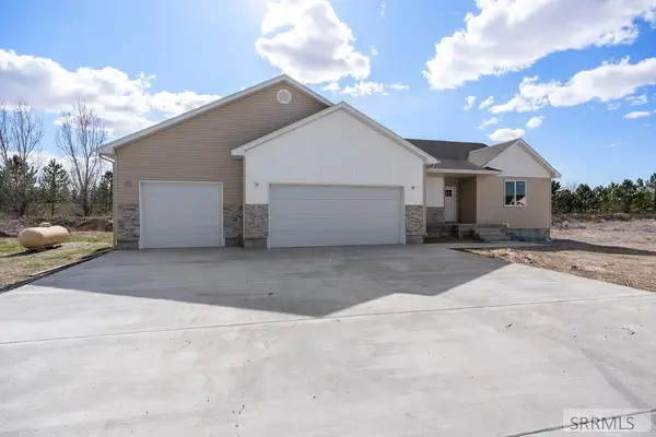 97 Hillside Road, RIGBY, ID 83442