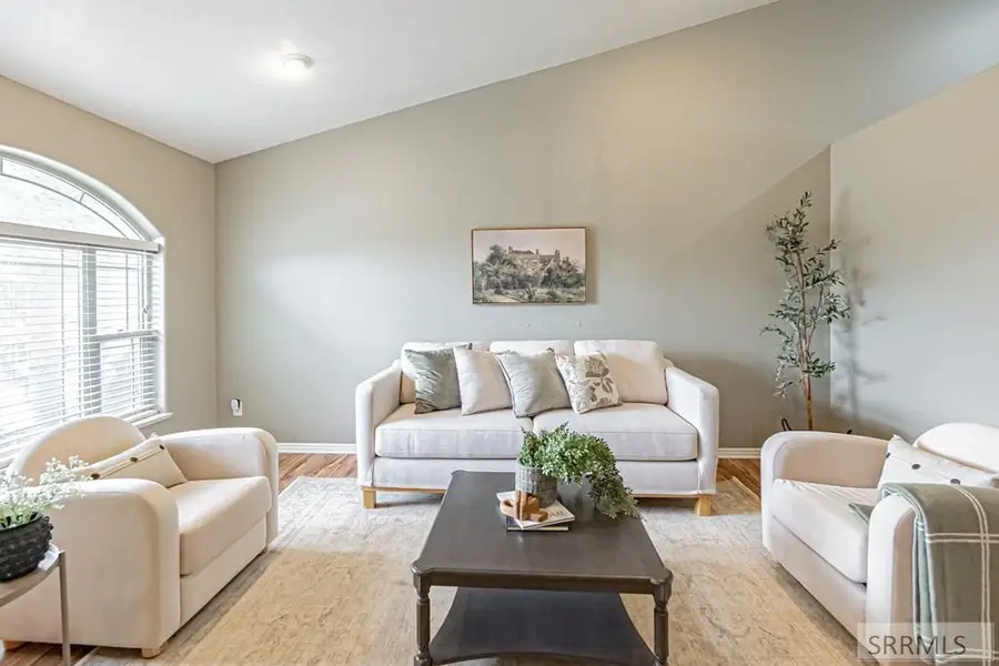 5040 Vintage Lane, Ammon, ID 83406 - Image #2