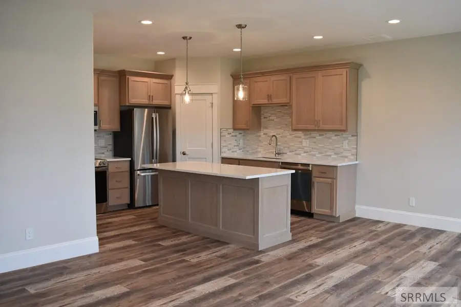 422 Zions St, Shelley, ID 83274 - Image #3