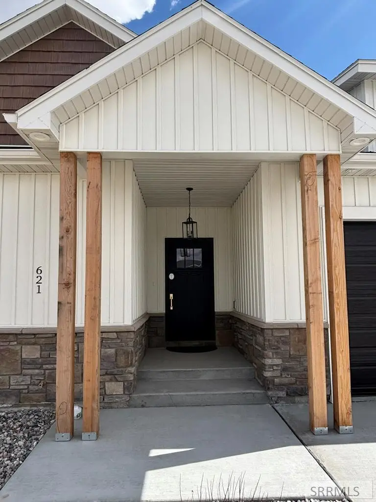 621 Jeanine Drive, Sugar City, ID 83448 - Image #2