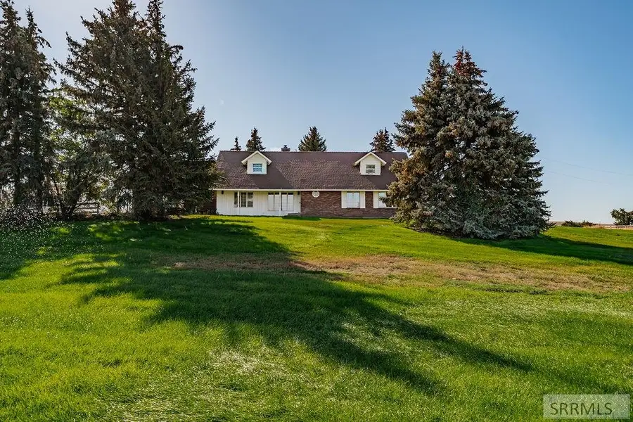 2810 River Ranch Rd, Blackfoot, ID 83221 - Image #2