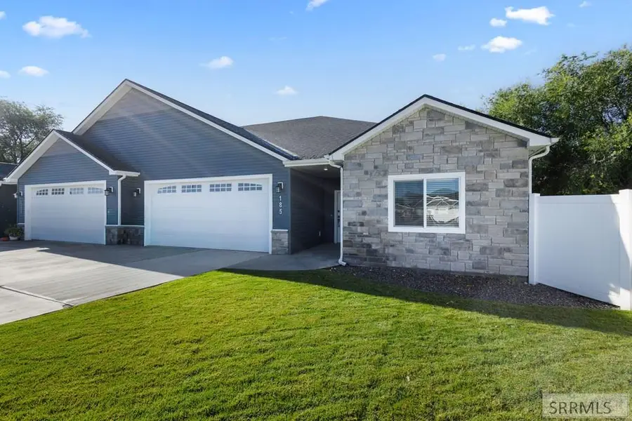 185 Park View Loop, Shelley, ID 83274 - Image #3