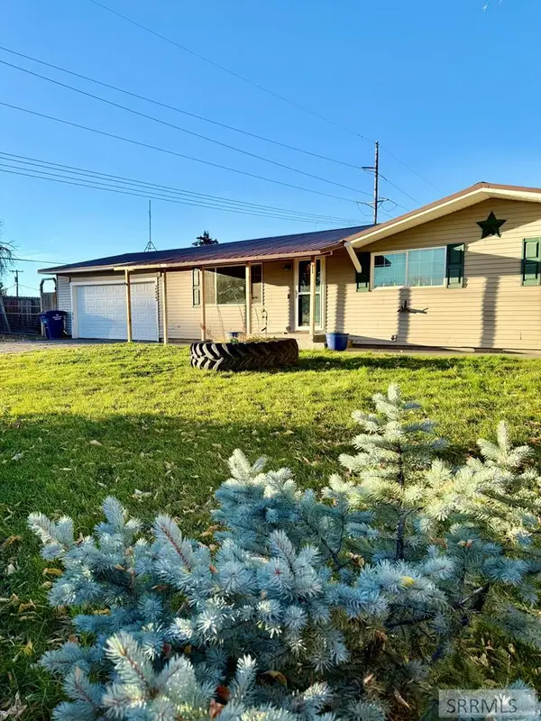 255 6th S, ST ANTHONY, ID 83445