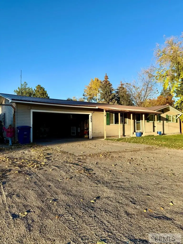 255 6th S, Saint Anthony, ID 83445 - Image #2