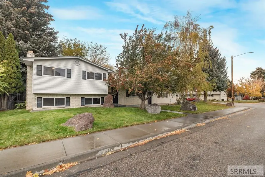1045 Norton Avenue, Idaho Falls, ID 83402 - Image #2