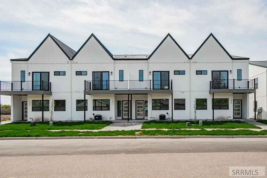 1367 Latah Avenue, Idaho Falls, ID 83402 - Image #2