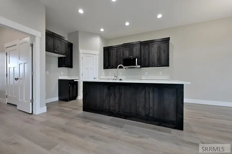 6250 Fenwood Lane, Ammon, ID 83406 - Image #3