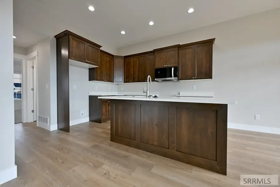 3946 Hidden Valley Drive, Ammon, ID 83406 - Image #3