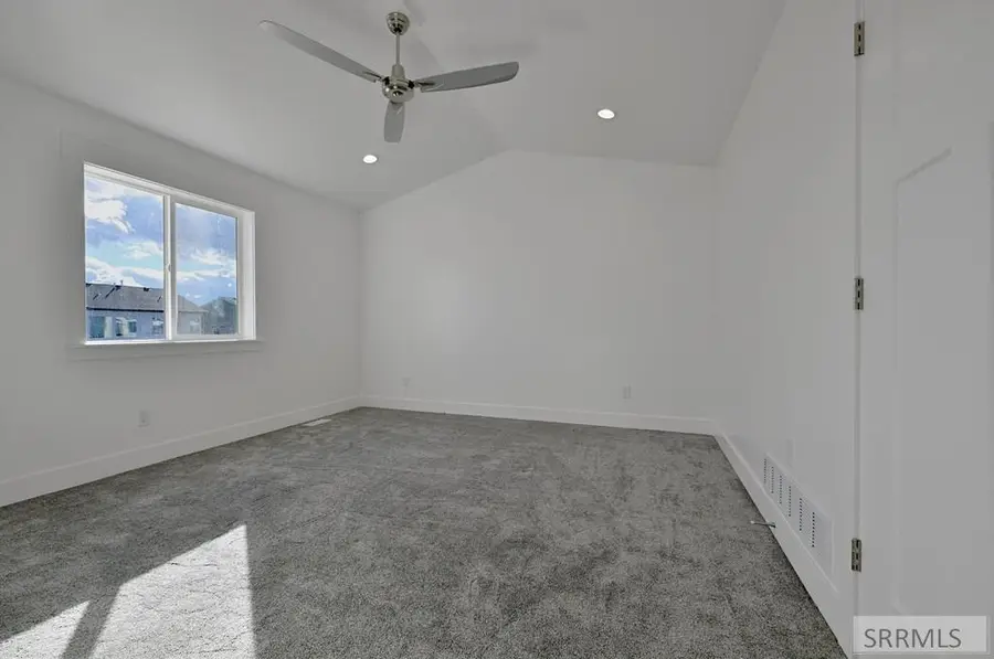 3092 Peacock Lane, Ammon, ID 83406 - Image #3