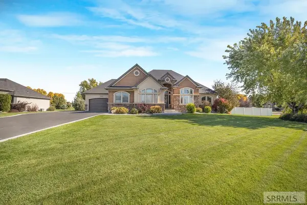 6165 View Avenue, IDAHO FALLS, ID 83404