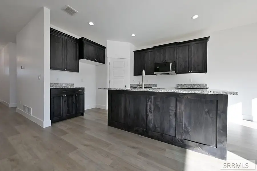 3190 Peacock Lane, Ammon, ID 83406 - Image #3