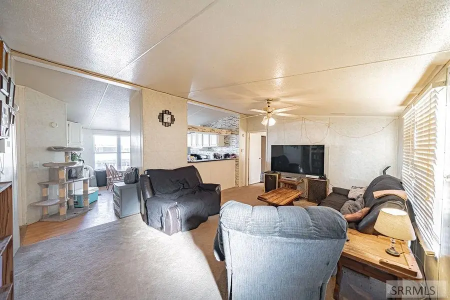 1555 Canyon Avenue, Idaho Falls, ID 83402 - Image #3