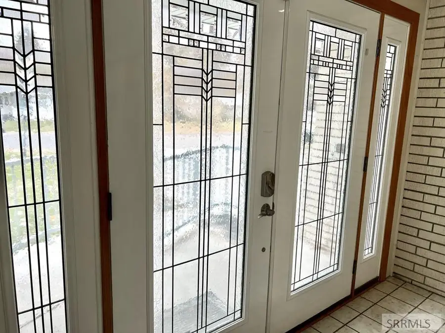 334 Westmoreland Drive, Idaho Falls, ID 83402 - Image #3