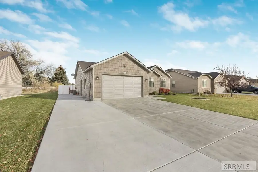 5071 Ryanne Way, Iona, ID 83427 - Image #3