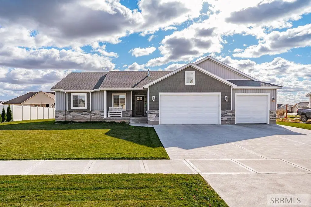 5082 Nelson Drive, Iona, ID 83427 - Image #1