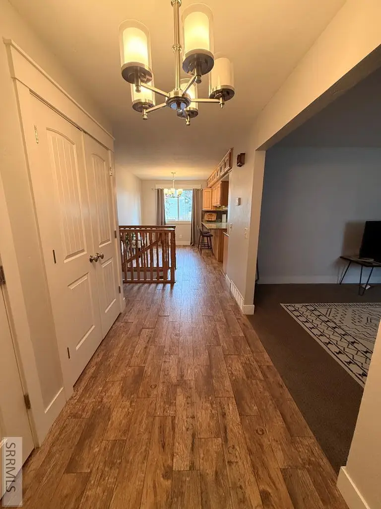 3267 Londonderry Avenue, Idaho Falls, ID 83404 - Image #2