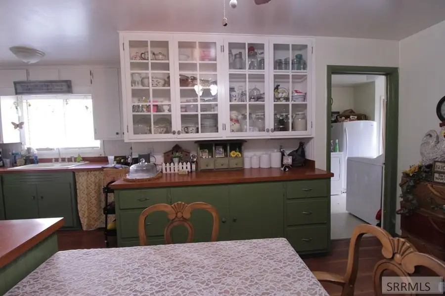 419 Grand Avenue, Arco, ID 83213 - Image #3