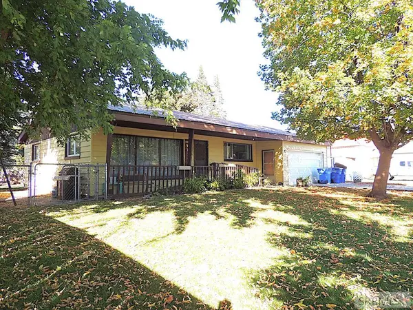 235 6th S #1, ST ANTHONY, ID 83445