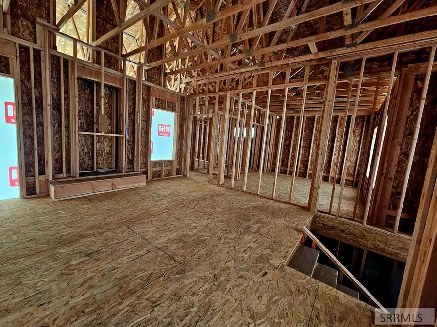 6486 Hillsdale Lane, Ammon, ID 83406 - Image #2