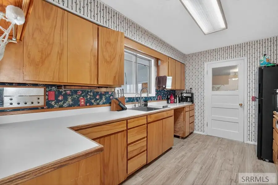 415 Sunset Drive, Arco, ID 83213 - Image #2