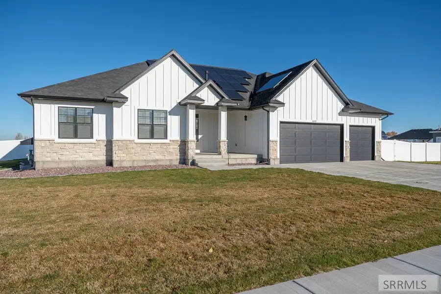 3689 Autumn Heights Dr, Rigby, ID 83442 - Image #2