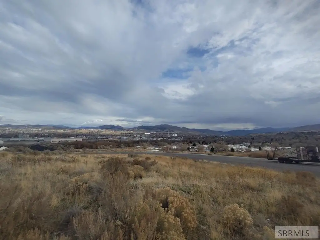 1286 Gathe Dr, Pocatello, ID 83204 - Image #1