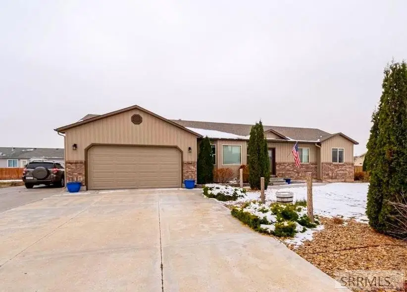 2300 Hailey Avenue, Idaho Falls, ID 83401 - Image #1