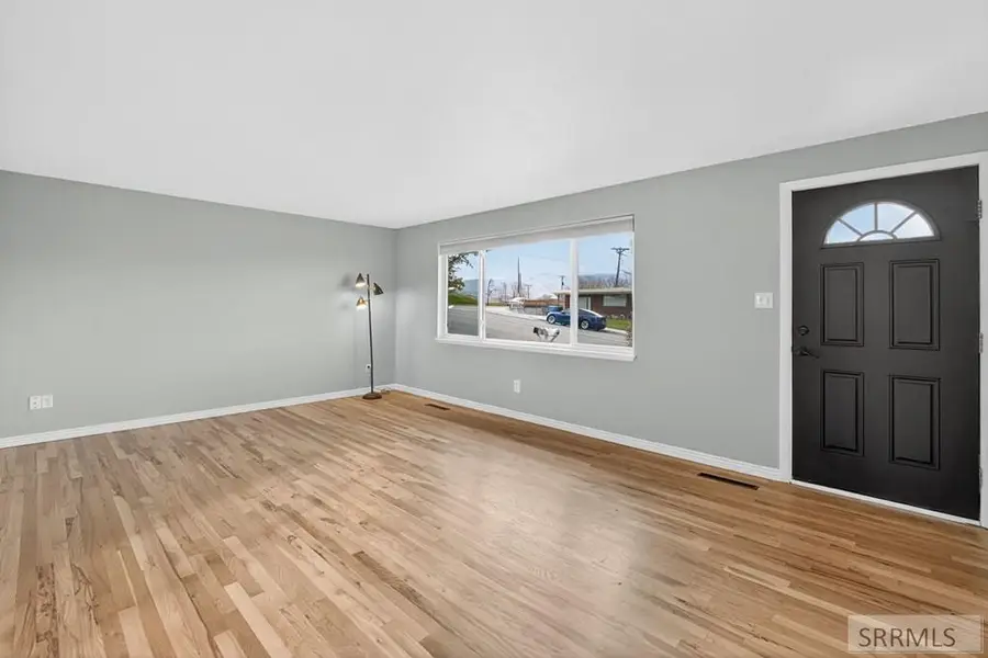 1242 Alameda Road, Pocatello, ID 83201 - Image #2