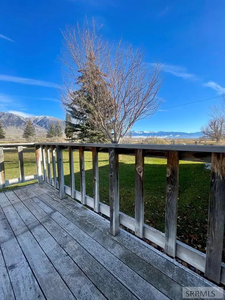 410 & 408 Custer Street, Mackay, ID 83251 - Image #3