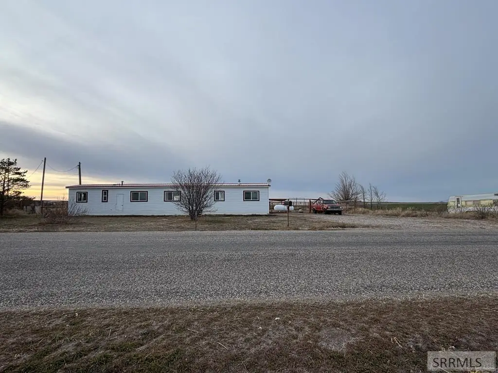 380 N 1200 W, Blackfoot, ID 83211 - #1