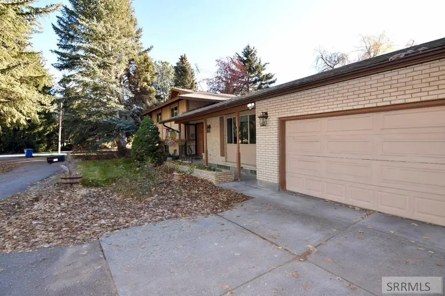 673 Bellin Road, Idaho Falls, ID 83402 - Image #3