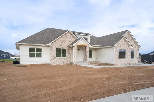 5768 Dune Village Way, IDAHO FALLS, ID 83404