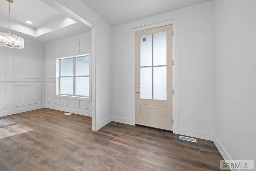 5768 Dune Village Way, Idaho Falls, ID 83404 - Image #3