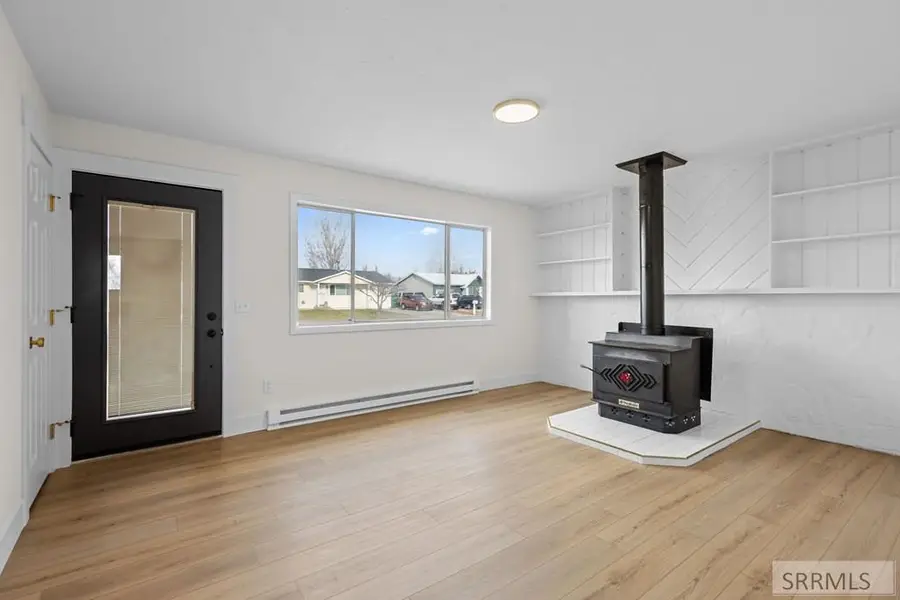 4100 Greenwillow Lane, Idaho Falls, ID 83401 - Image #2