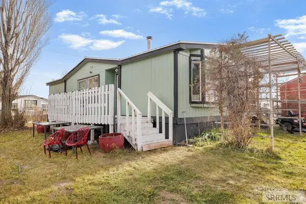 1720 Falcon Circle, POCATELLO, ID 83201