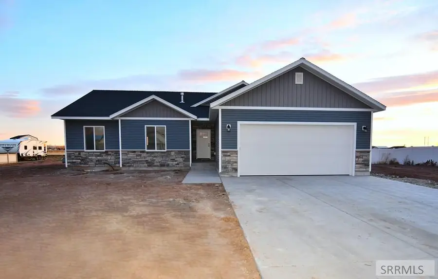 4042 152 N, Rigby, ID 83442 - Image #2