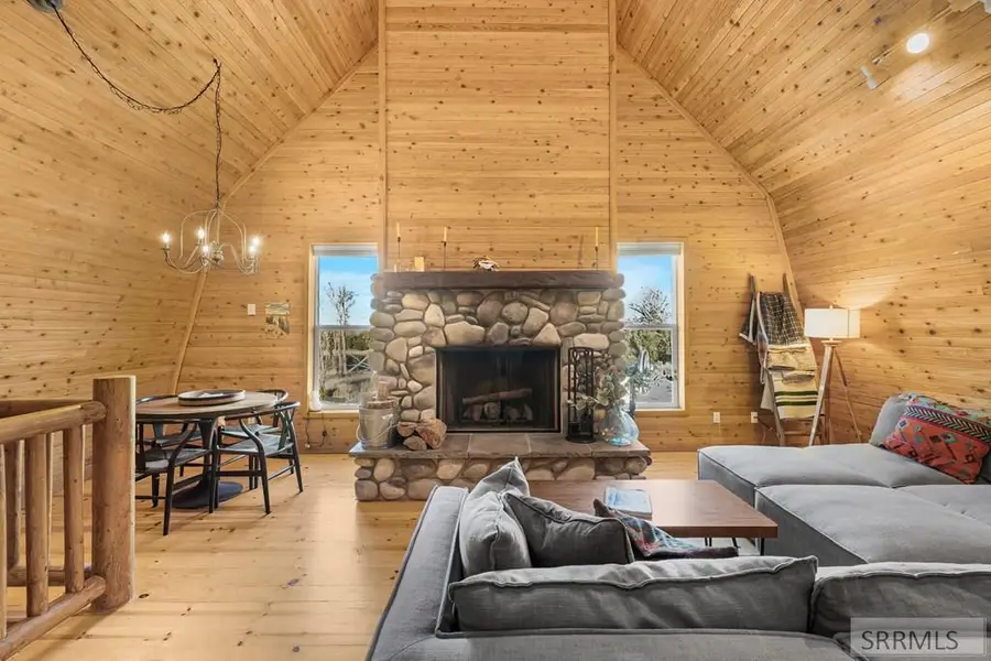 863 Snake River Road, Swan Valley, ID 83449 - Image #3